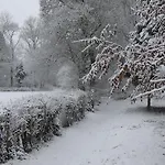 Le Chaleureux De Vieuxville 1 木屋